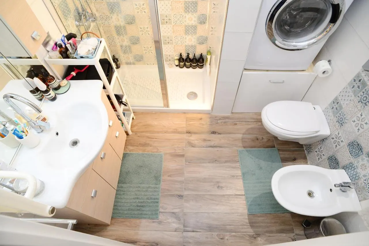 Comfortable, Silent And Charming Loft By The Navigli Milan Italy